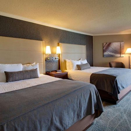 Best Western Harbour Pointe Lakefront Saint Ignace Eksteriør bilde