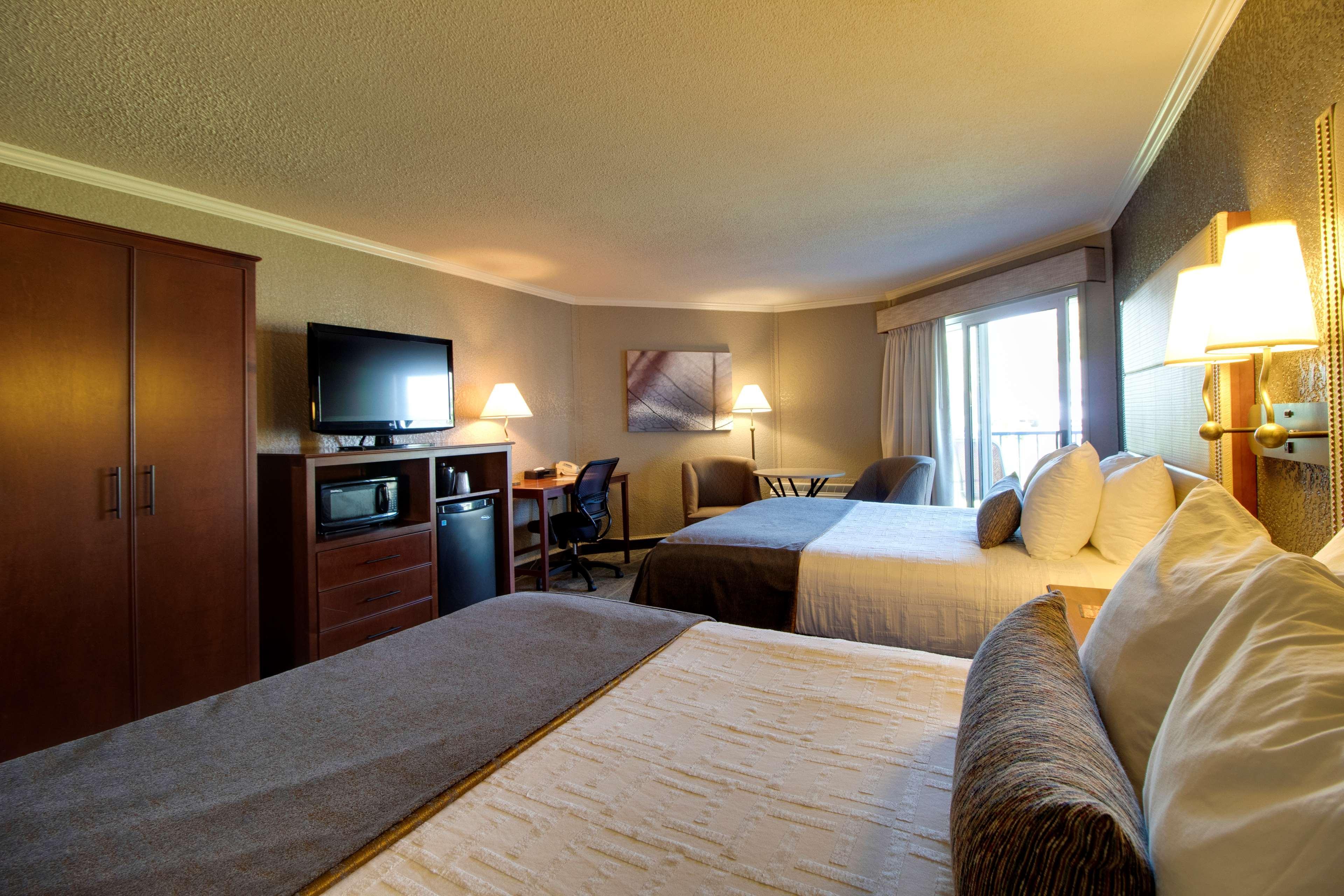 Best Western Harbour Pointe Lakefront Saint Ignace Eksteriør bilde