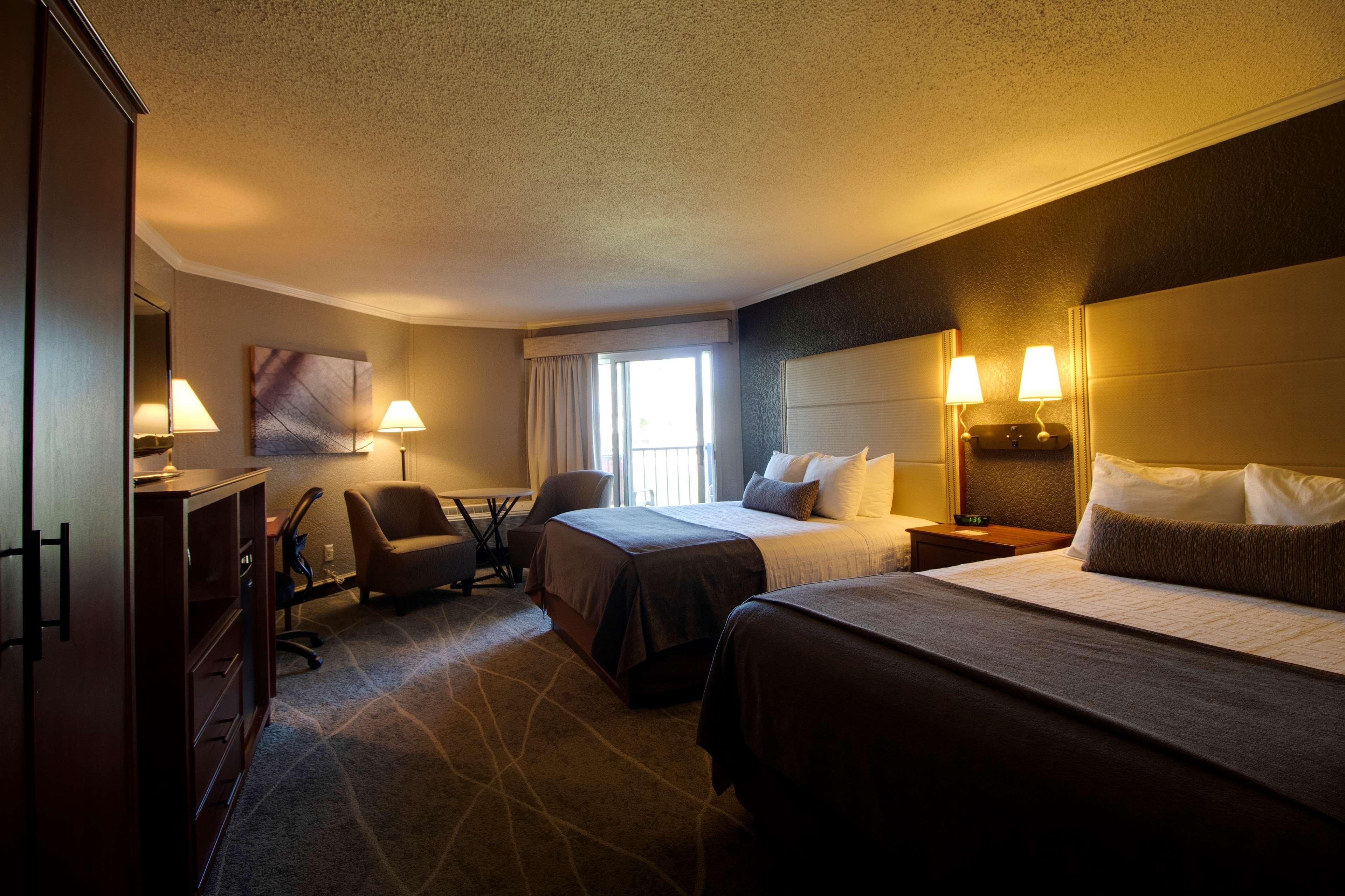 Best Western Harbour Pointe Lakefront Saint Ignace Eksteriør bilde