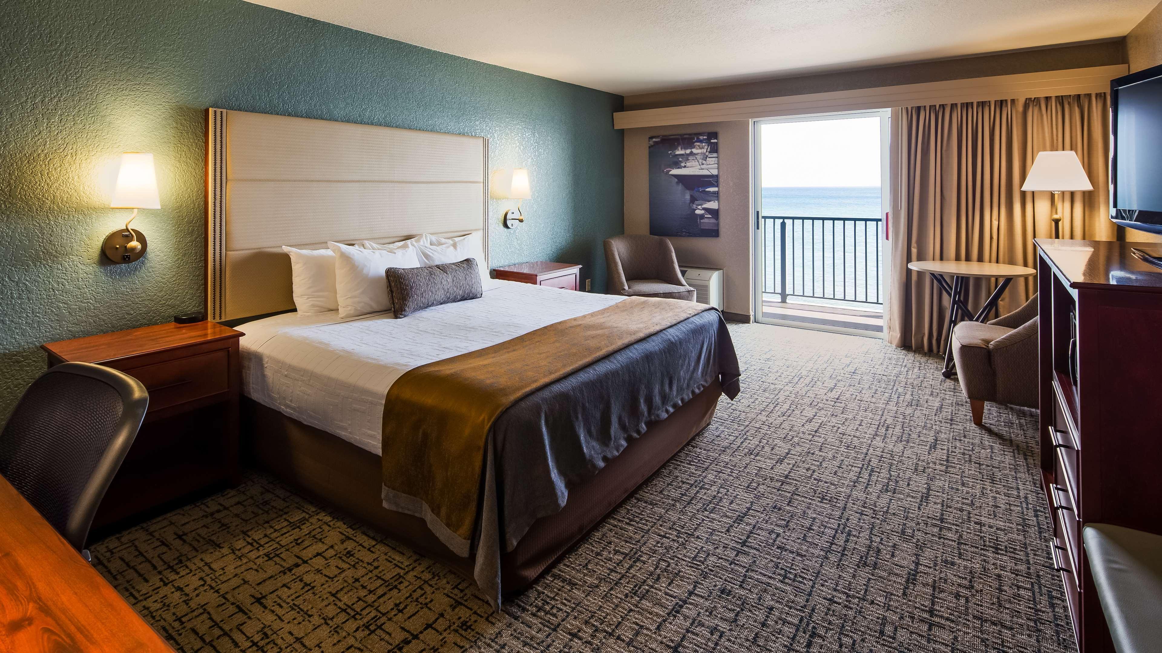 Best Western Harbour Pointe Lakefront Saint Ignace Eksteriør bilde