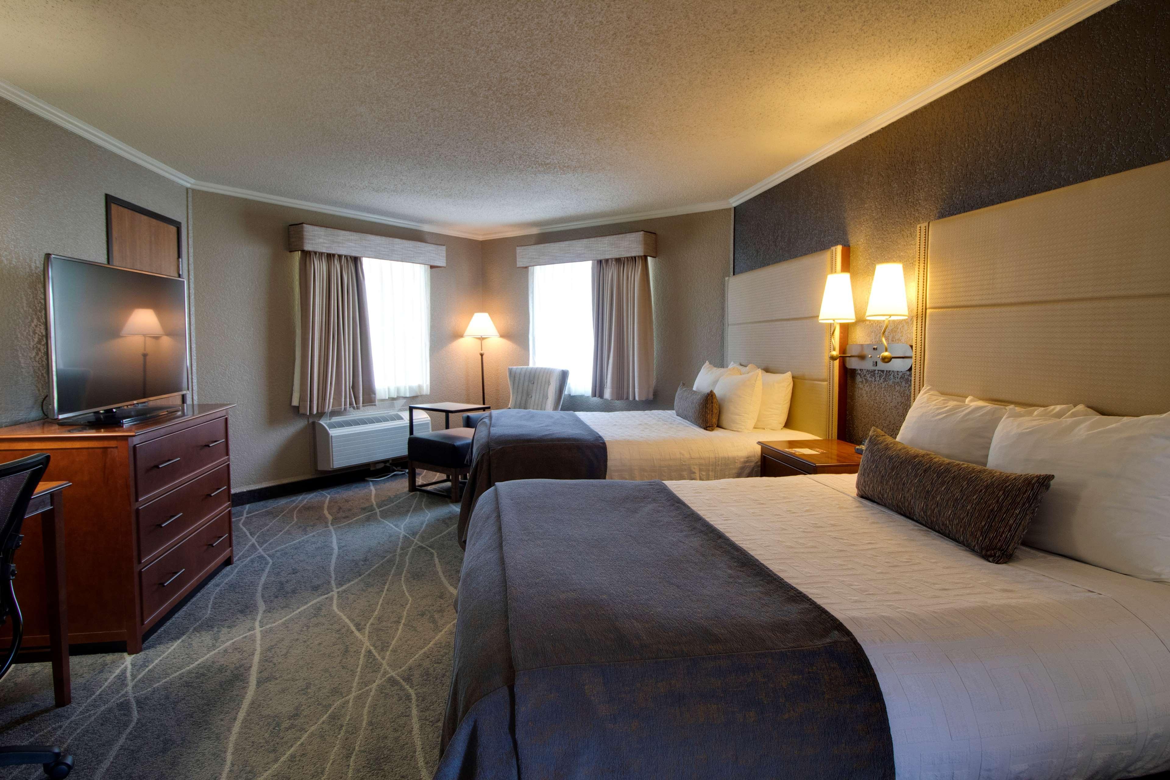 Best Western Harbour Pointe Lakefront Saint Ignace Eksteriør bilde