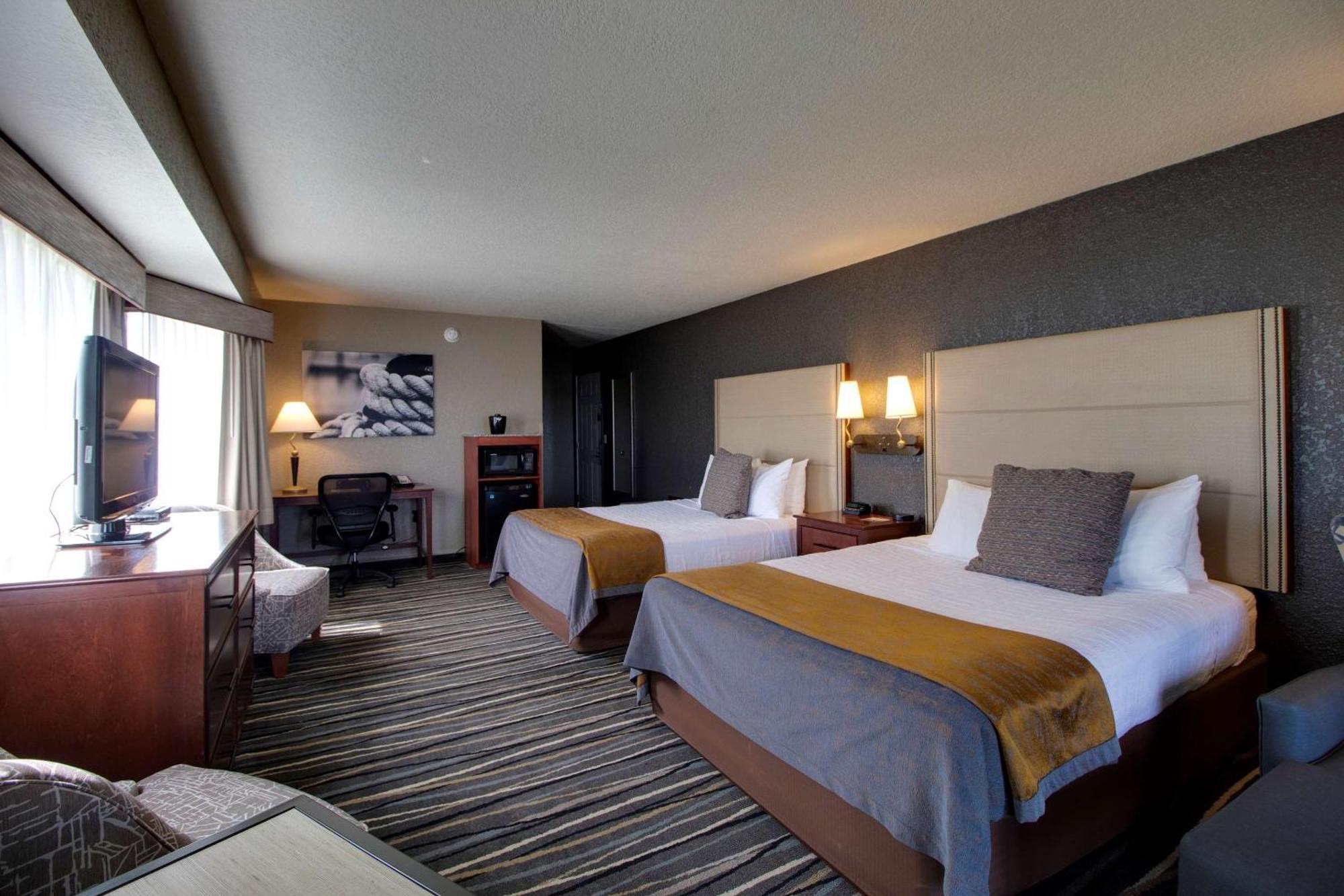 Best Western Harbour Pointe Lakefront Saint Ignace Eksteriør bilde