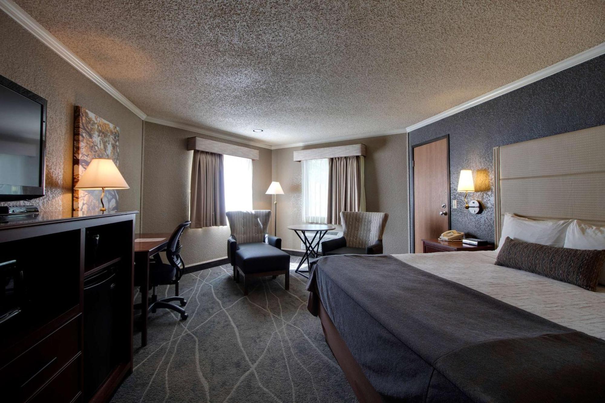 Best Western Harbour Pointe Lakefront Saint Ignace Eksteriør bilde